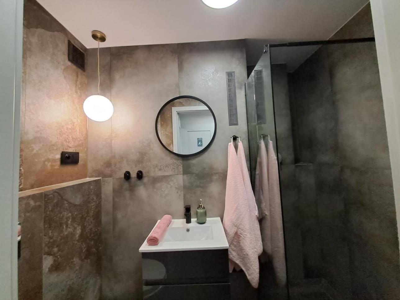 Dk Apartamenty Hotelove 기지크코 외부 사진